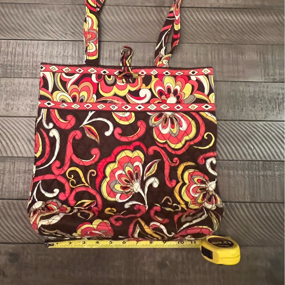Vera Bradley Puccini Tote Bag Purse Double Strap Center Toggle Closure